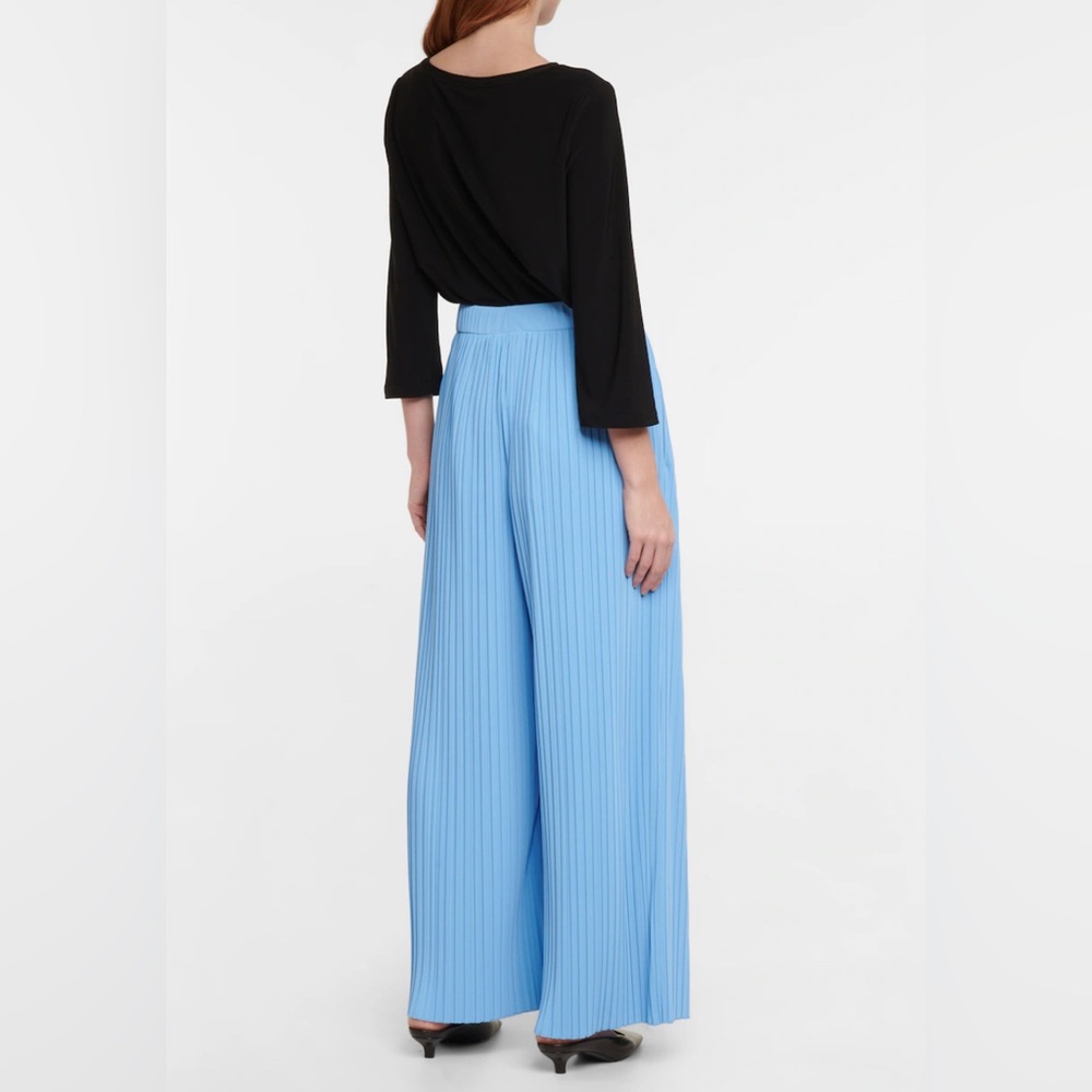 MaxMara pleated pants